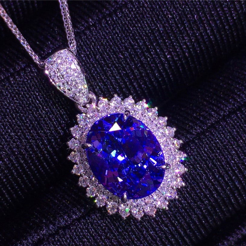 14k Gold 3.2 Ct Natural Tanzanite & Diamond Pendant( Without Chain ) - 5