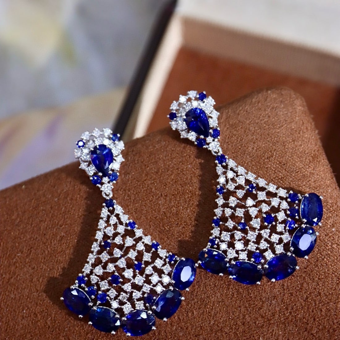 14k Gold 9.11 Ctw Natural Sapphire & Diamond Earrings: Ref:231065066 // gold content:14k gold // main gemstone:sapphire // shape:multiple // carat weight:7. 12ct // color:blue // treatment:natural // // adjacent gemstone 2 : diamond // shape:round //