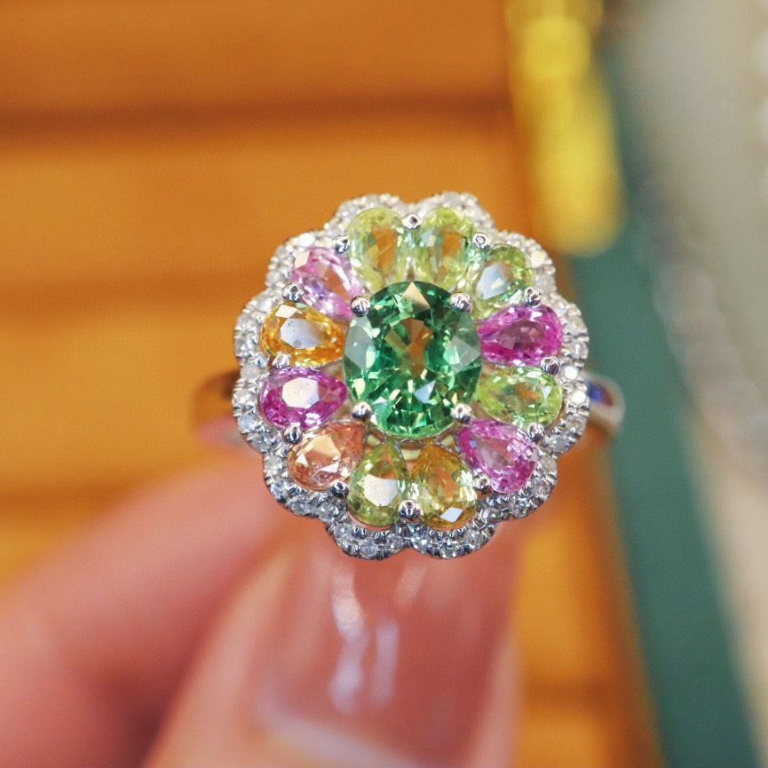 14k Gold 1.14 Ctw Natural Sapphire & Diamond Ring: Ref:231065143 // gold content:14k gold // ring size:7. 25us // // main gemstone:sapphire // shape:oval // carat weight:1. 02ct // color:green // treatment:natural // // adjacent gemstone 2 :