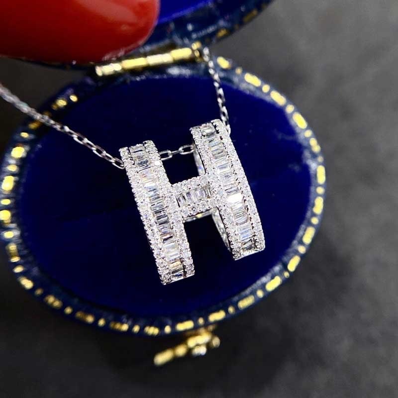 14k Gold 0.35 Ct Natural H Diamond Pendant( Without Chain ): Ref:231065187 // gold content:14k gold // main gemstone:diamond // shape:multiple // carat weight:0. 35ct // clarity grade:vs-si // color:h // treatment:natural // Condition: NewLow Estimate: