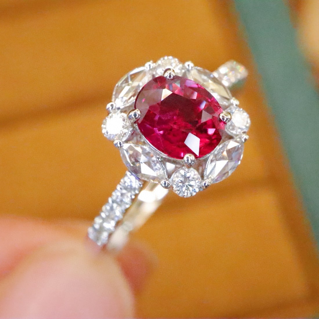 14k Gold 1.11 Ctw Natural Ruby & Diamond Ring - 3