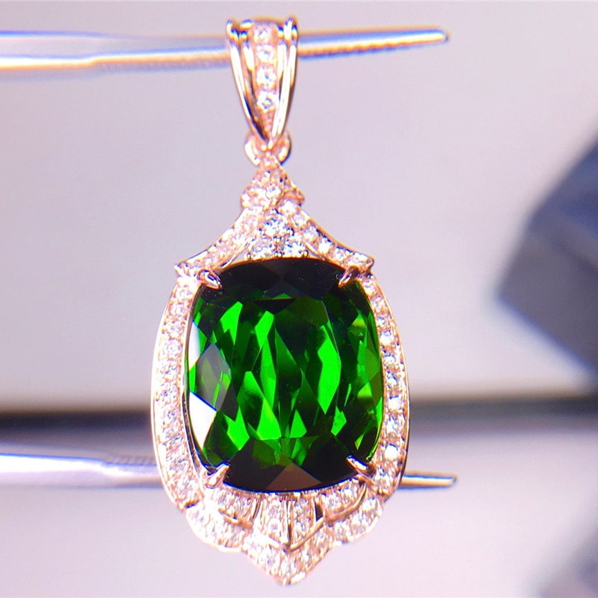 14k Gold 9.1 Ct Natural Tourmaline & Diamond Pendant( Without Chain ) - 2