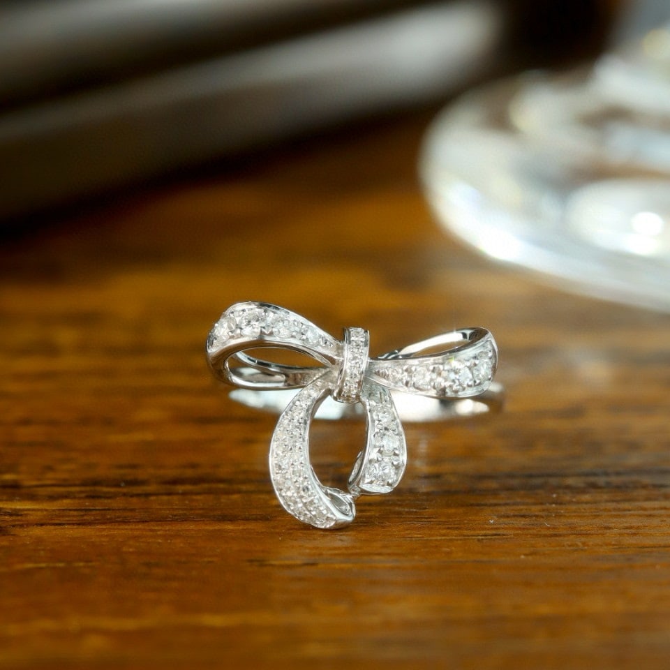 14k Gold 0.3 Ct Natural H Diamond Ring: Ref:231066114 // gold content:14k gold // ring size:7. 25us // // main gemstone:diamond // shape:round // carat weight:0. 3ct // clarity grade:vs-si // color:h // treatment:natural // cut grade:g //