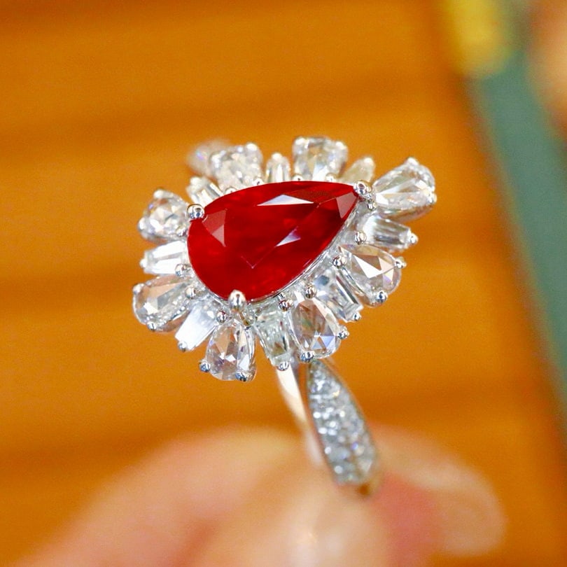 14k Gold 1.46 Ctw Natural Ruby & Diamond Ring - 3