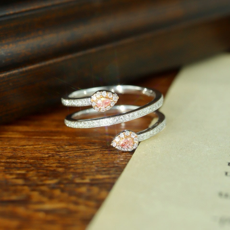 14k Gold 0.43 Ctw Natural Pink Diamond & Diamond Ring: Ref:231066126 // gold content:14k gold // ring size:7. 25us // // main gemstone:pink diamond // shape:pear // carat weight:0. 08ct // color:pink // treatment:natural // // adjacent gemstone 2 :