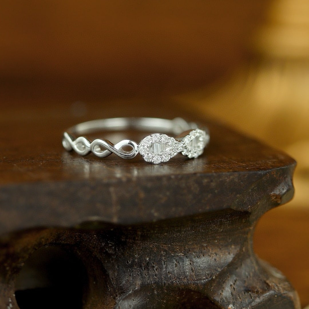 14k Gold 0.20 Ct Natural H Diamond Ring - 2