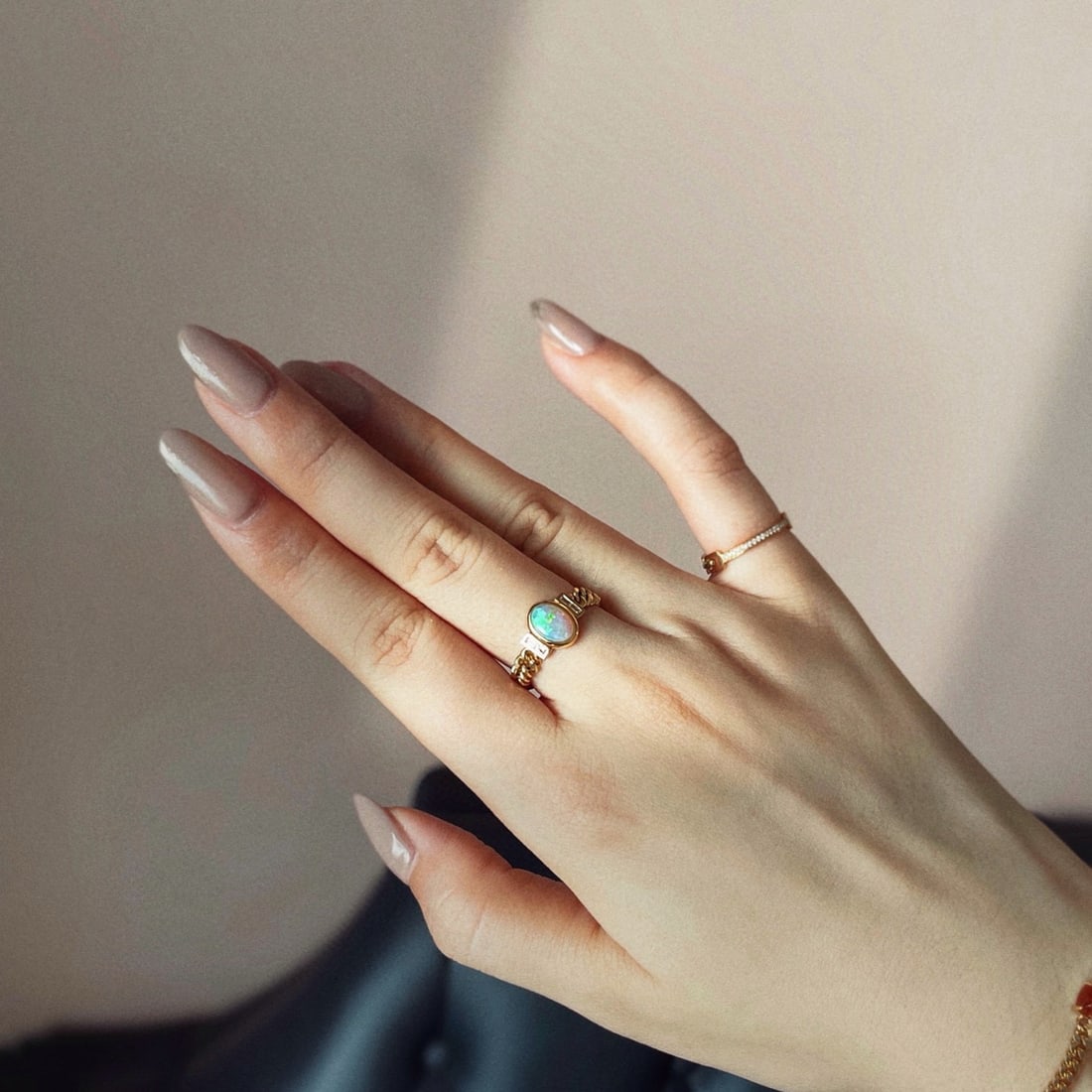 14k Gold 0.4 Ct Natural Opal & Diamond Ring - 3