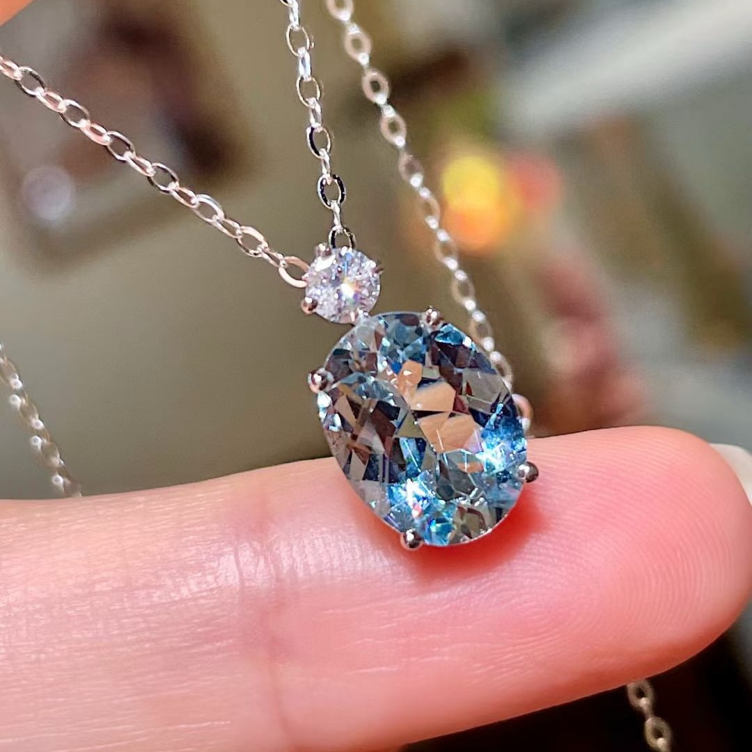 14k Gold 2.47 Ctw Natural Aquamarine & Diamond Necklace - 2