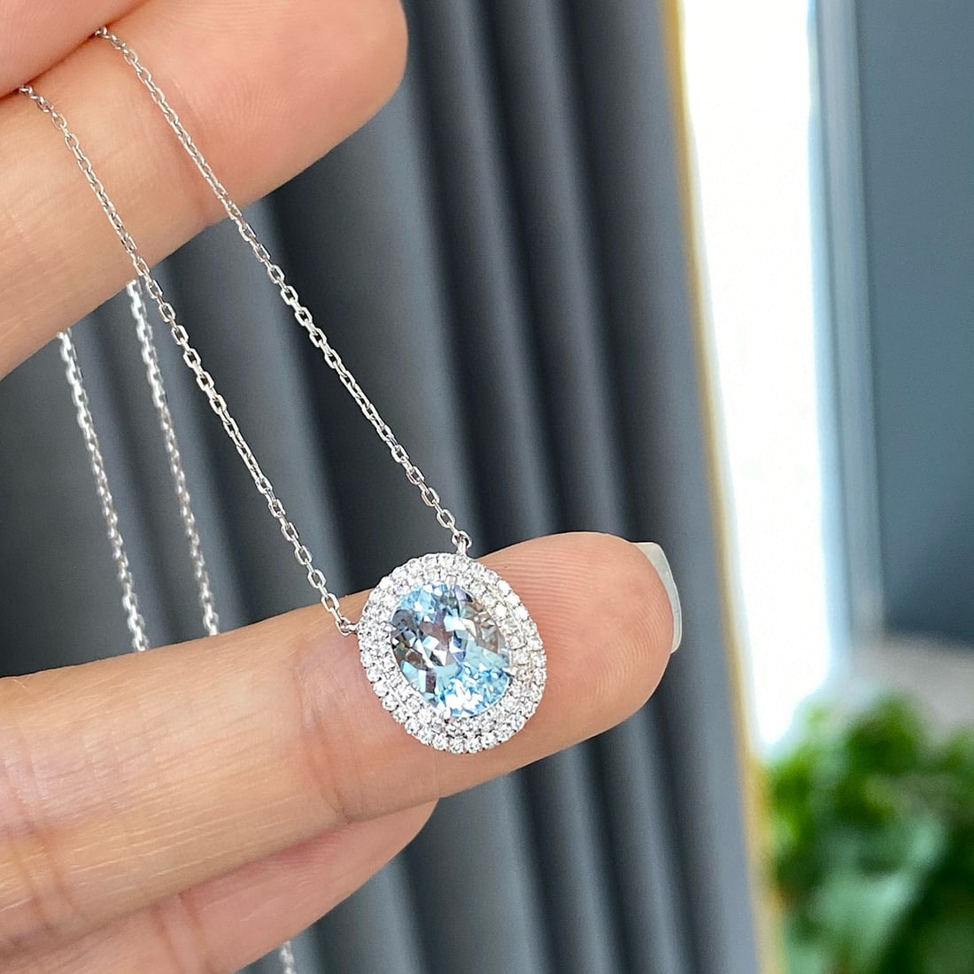 14k Gold 1.65 Ctw Natural Aquamarine & Diamond Necklace - 2