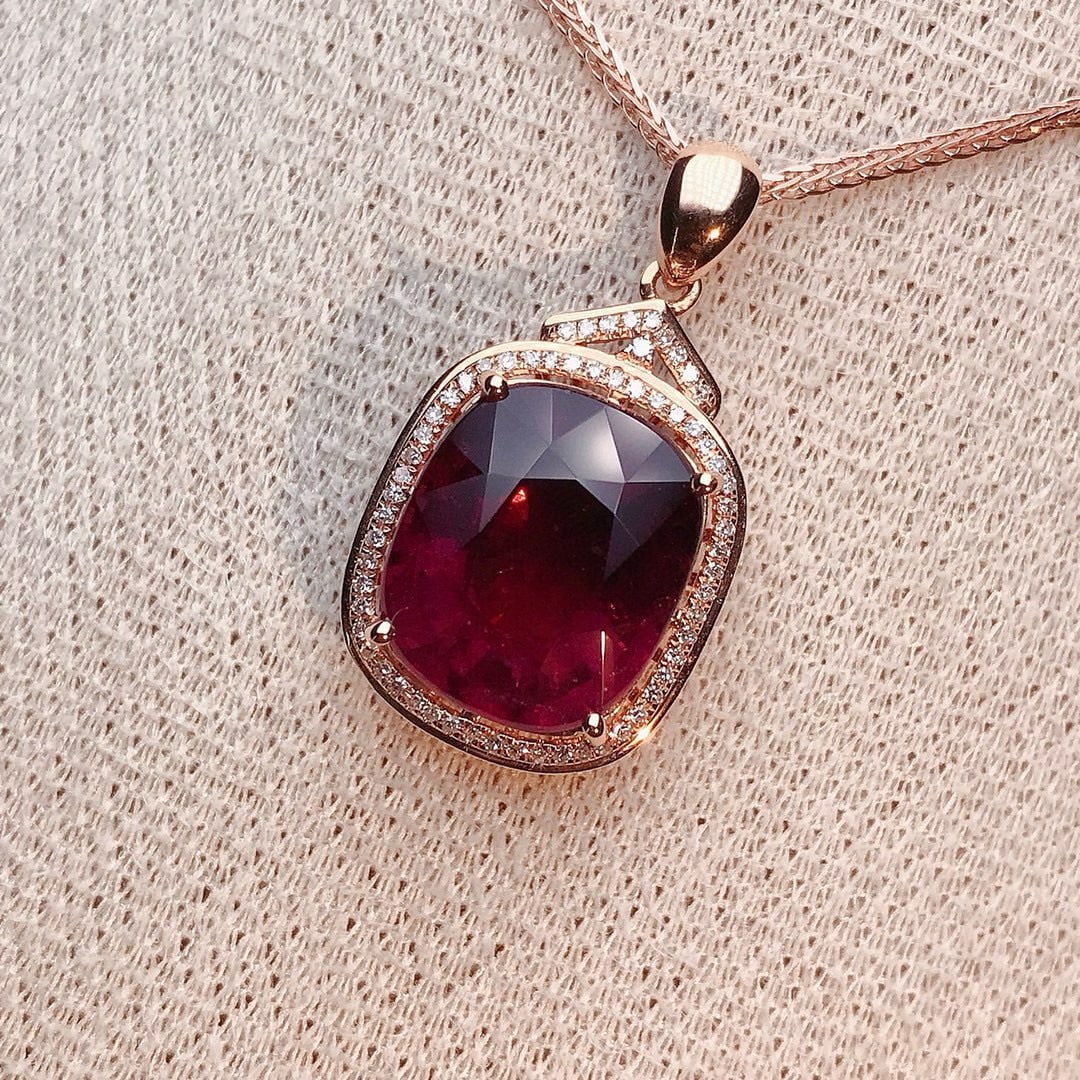 14k Gold 7.2 Ct Natural Tourmaline & Diamond Pendant( Without Chain ) - 2