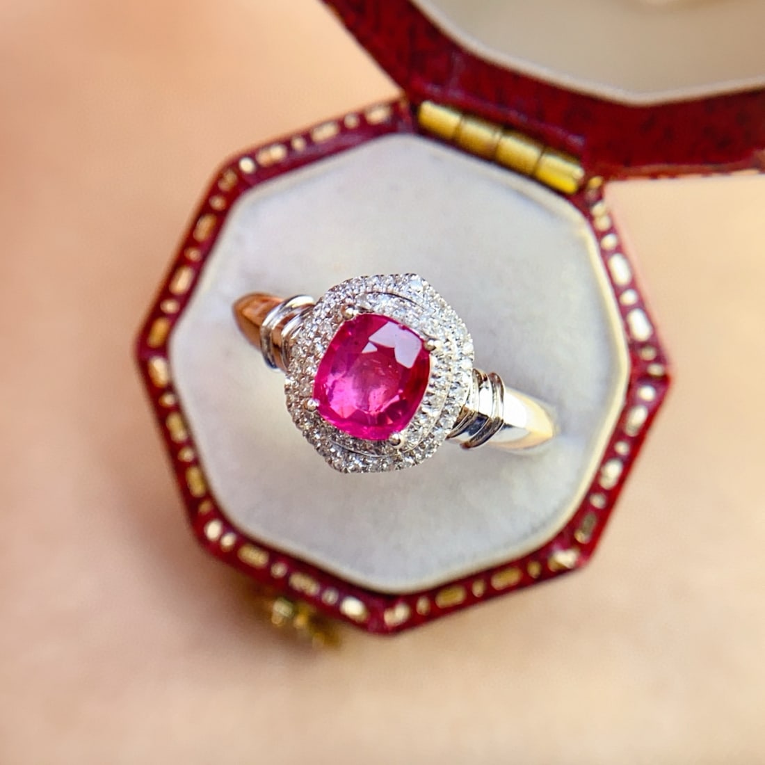 14k Gold 1.05 Ct Natural Ruby & Diamond Ring - 4