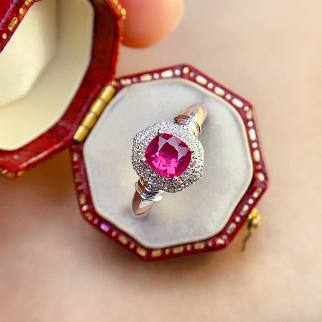 14k Gold 1.05 Ct Natural Ruby & Diamond Ring - 5