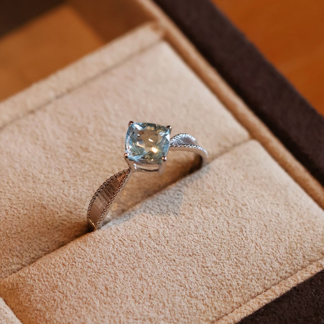 14k Gold 0.90 Ct Natural Aquamarine Ring - 2