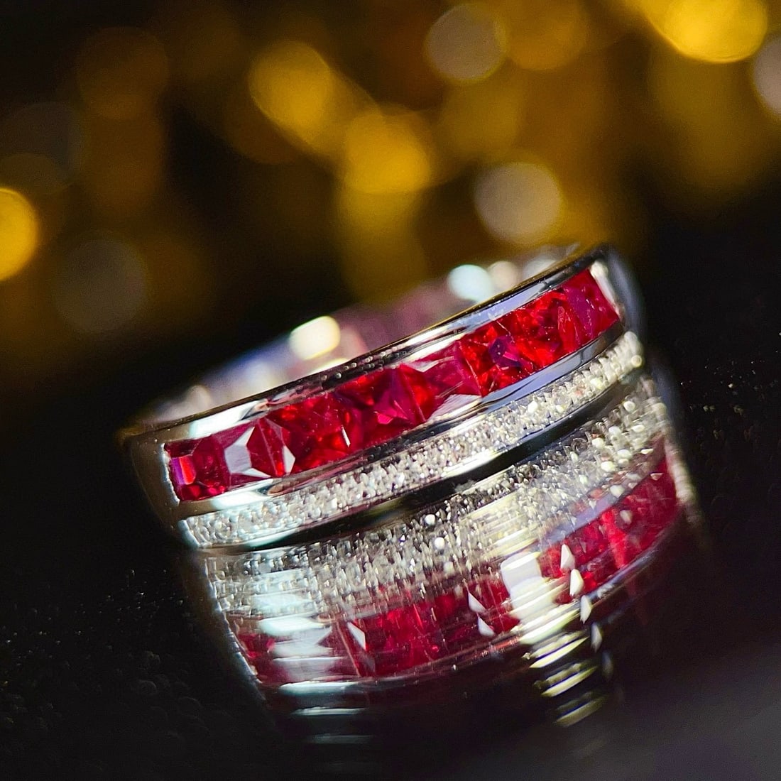 14k Gold 0.9 Ct Natural Ruby & Diamond Ring: Ref:231066407 // gold content:14k gold // ring size:7. 25us // // main gemstone:ruby // shape:princess // carat weight:0. 9ct // color:red // treatment:natural // // adjacent gemstone 2 : diamond