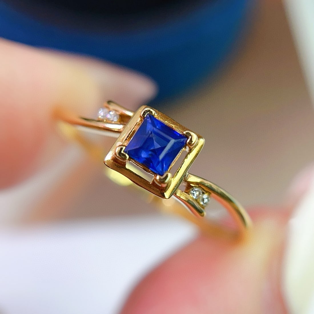 14k Gold 0.35 Ct Natural Sapphire & Diamond Ring - 4