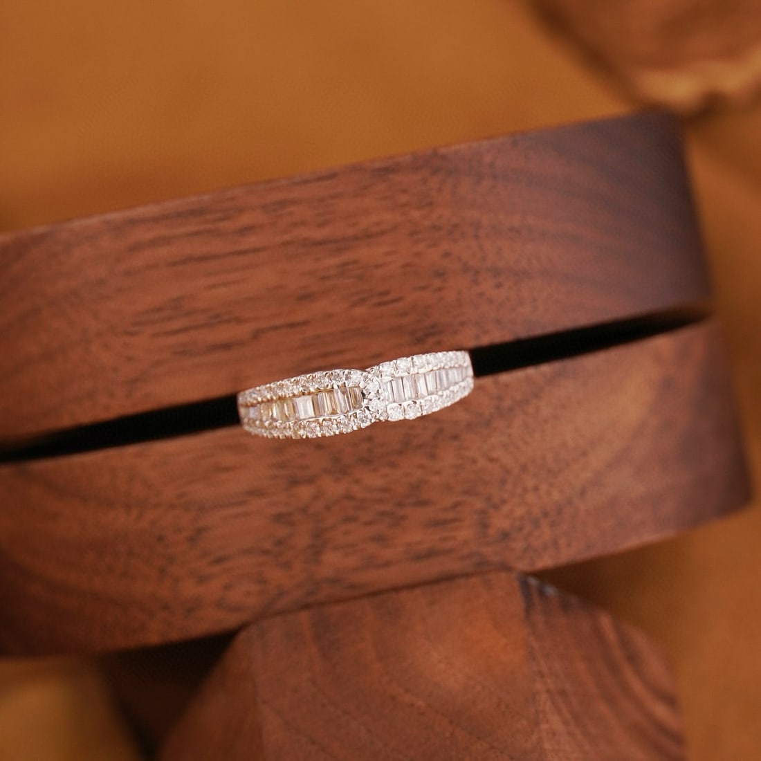 14k Gold 0.68 Ct Natural H Diamond Ring - 5