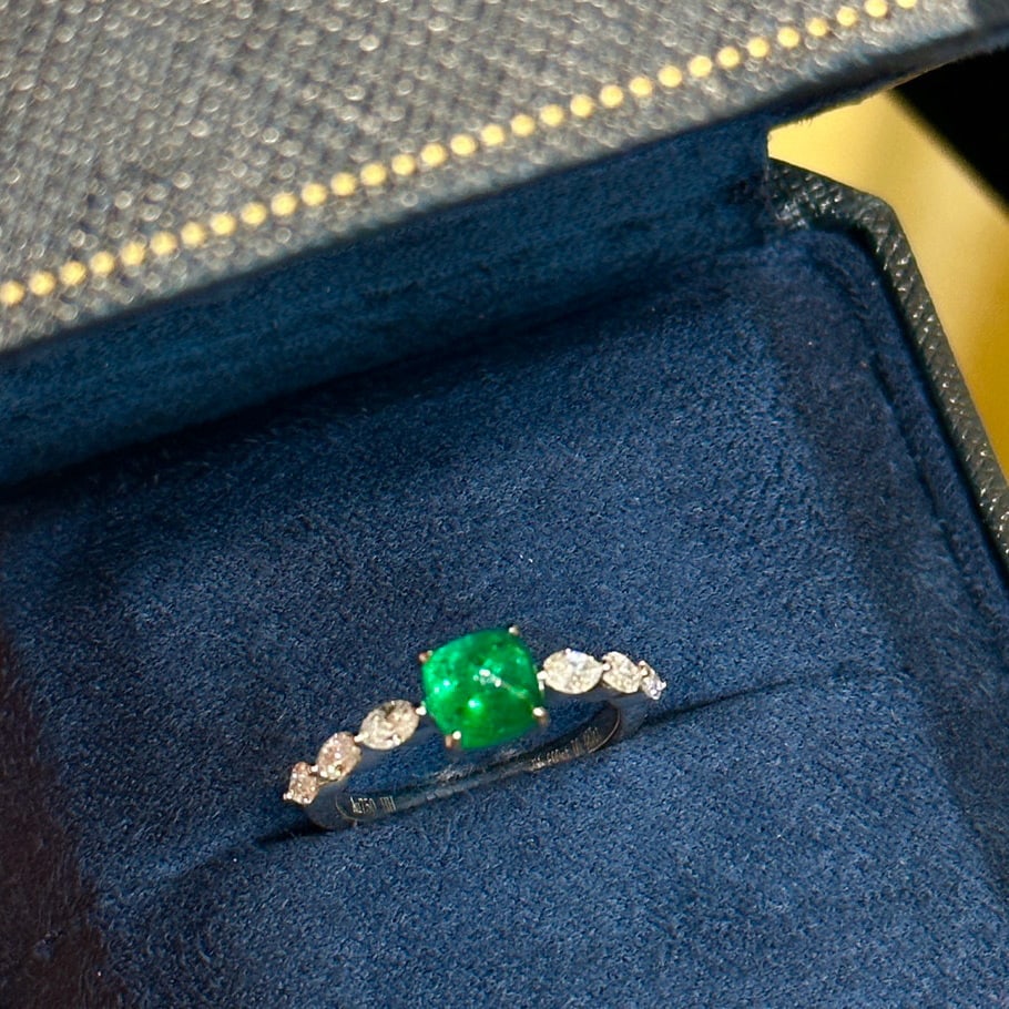 14k Gold 2.08 Ctw Vivid Green Natural Emerald & Diamond Ring - 2