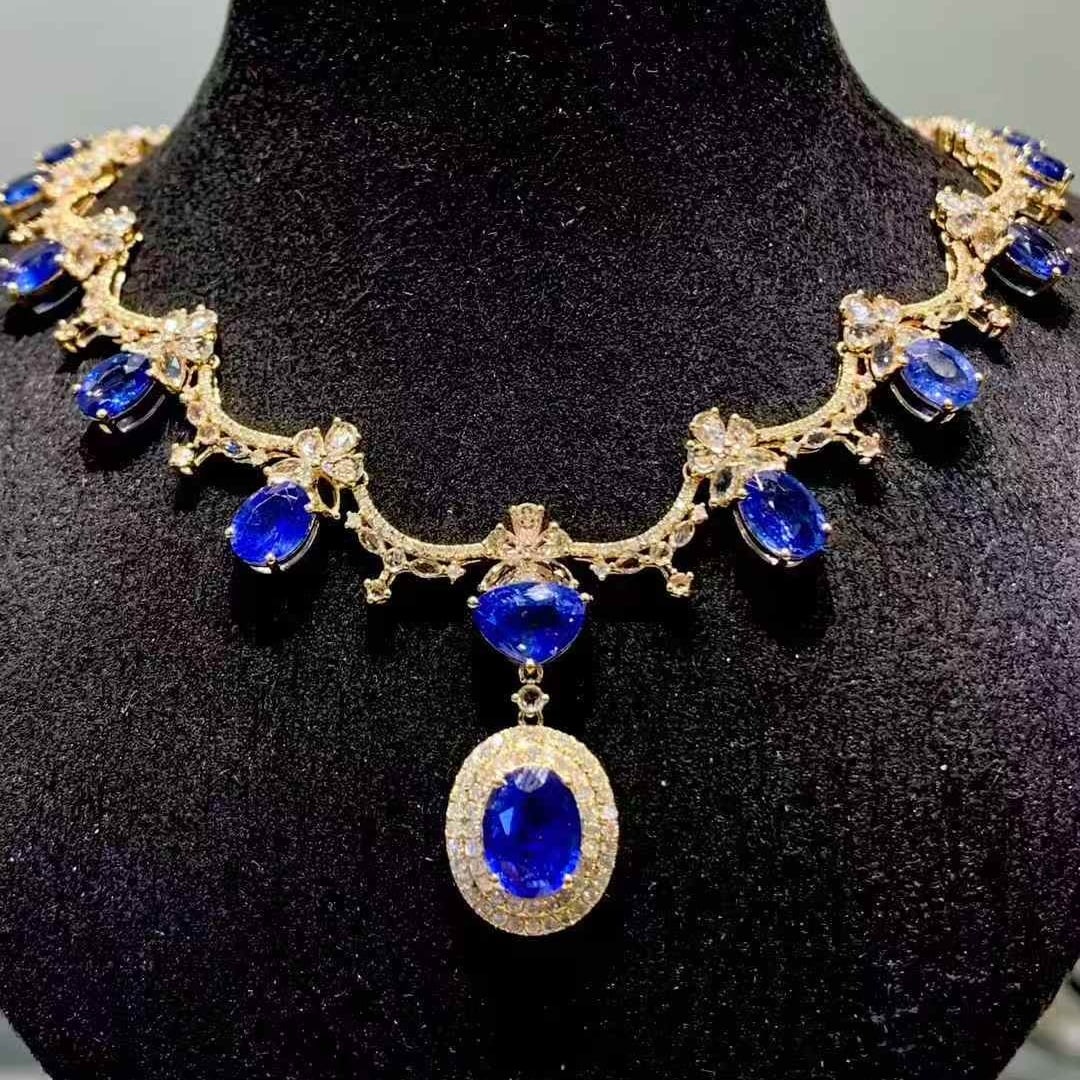14k Gold 12.5 Ct Natural Sapphire & Diamond & Sapphire Necklace: Ref:231123033 // gold content:14k gold // main gemstone:sapphire // shape:multiple // carat weight:12. 5ct // color:blue // treatment:natural // // adjacent gemstone 2 : diamond // shape:round //
