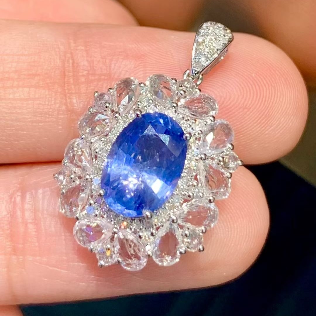 14k Gold 2.5 Ct Natural Sapphire & Diamond & Sapphire Pendant( Without Chain ) - 3