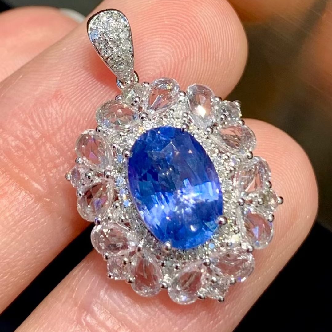 14k Gold 2.5 Ct Natural Sapphire & Diamond & Sapphire Pendant( Without Chain ) - 4