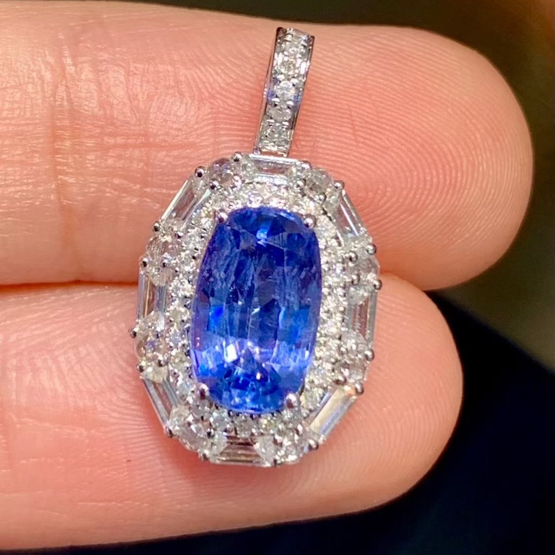 14k Gold 2.2 Ct Natural Sapphire & Diamond & Sapphire Pendant( Without Chain ) - 4