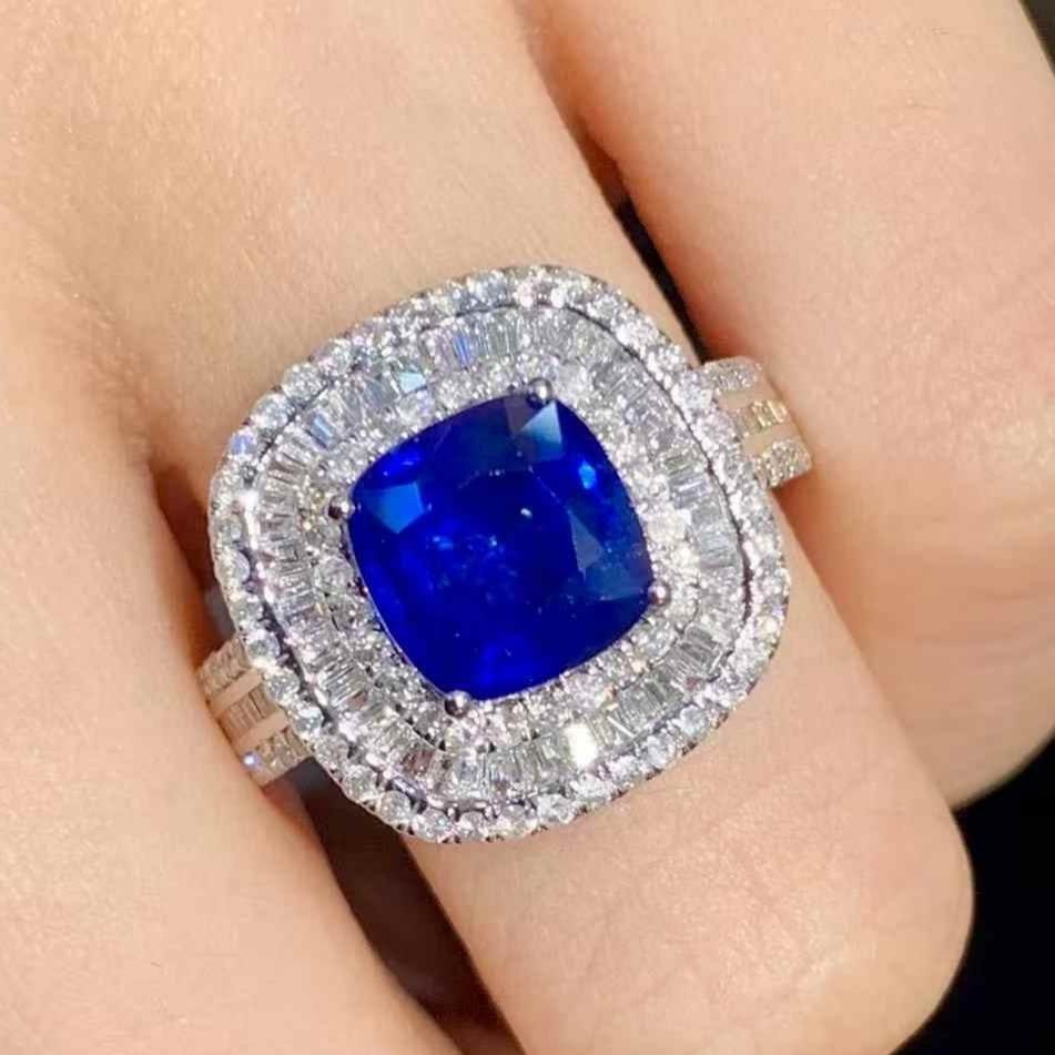 14k Gold 2.51 Ct Natural Sapphire & Diamond Ring: Ref:231123119 // gold content:14k gold // ring size:7. 25us // // main gemstone:sapphire // shape:cushion // carat weight:2. 51ct // color:blue // treatment:natural // // adjacent gemstone 2 :