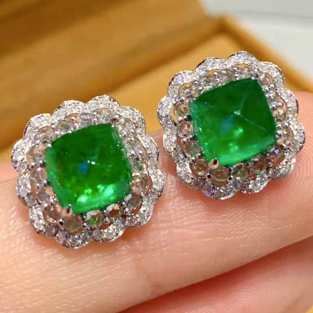 14k Gold 3.3 Ct Natural Emerald & Sapphire & Diamond Earrings - 6
