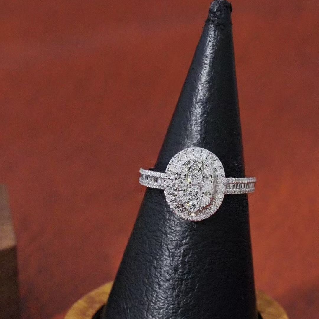 14k Gold 0.8 Ct Natural H Diamond Ring: Ref:231123177 // gold content:14k gold // ring size:7. 25us // // main gemstone:diamond // shape:multiple // carat weight:0. 8ct // clarity grade:vs-si // color:h // treatment:natural // Condition: