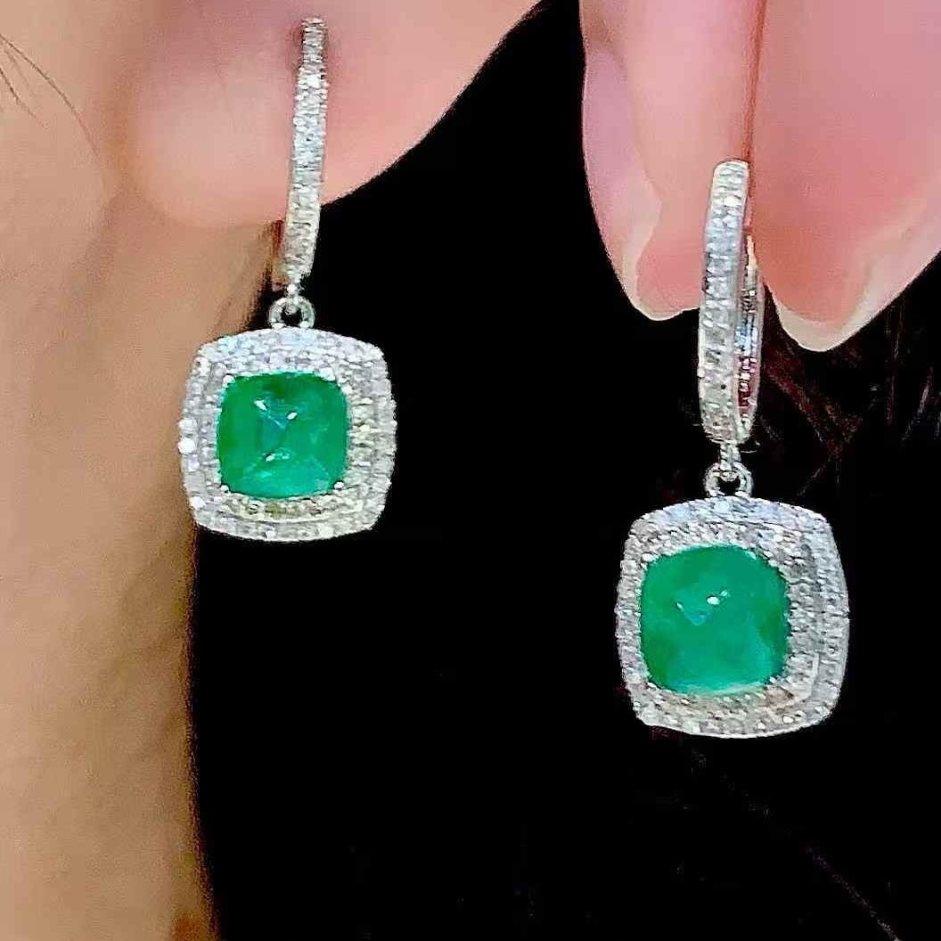 14k Gold 2.3 Ct Natural Emerald & Diamond Earrings - 3