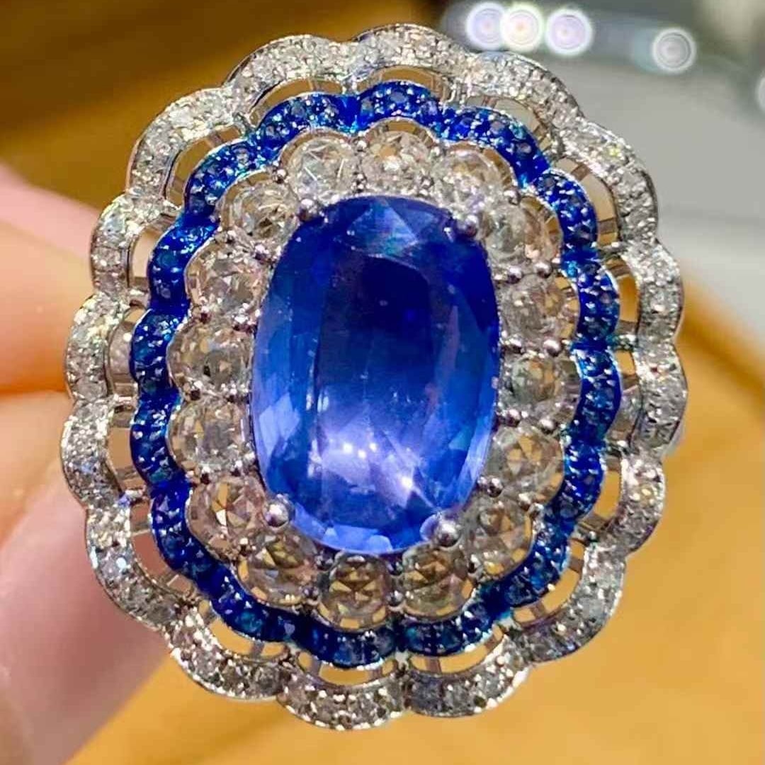 14k Gold 2.5 Ct Natural Sapphire & Diamond Ring - 2