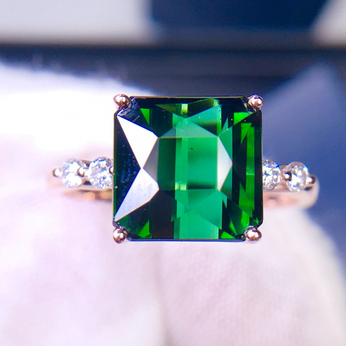 14k Gold 5.2 Ct Natural Tourmaline & Diamond Ring - 4