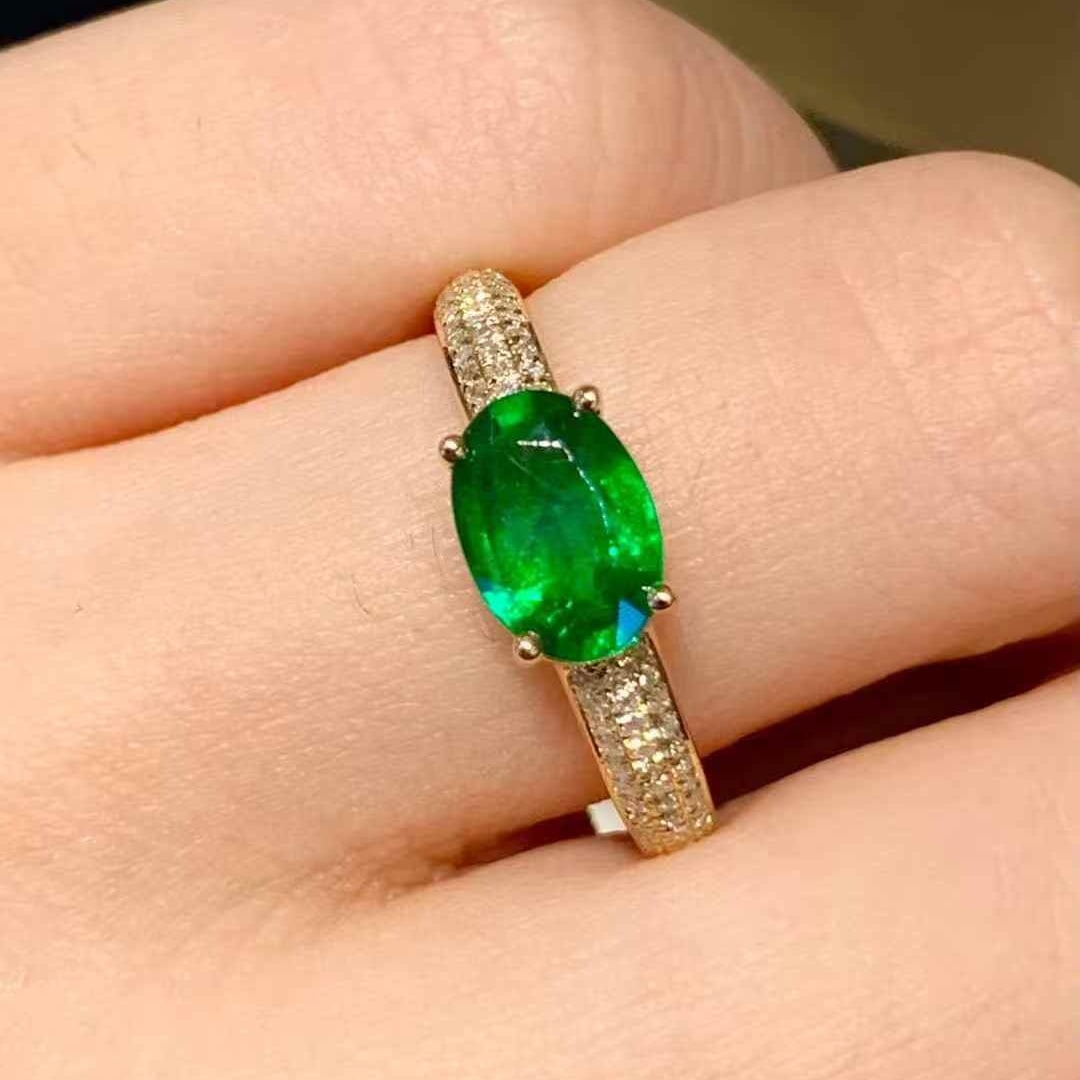 14k Gold 1 Ct Natural Emerald & Diamond Ring - 4