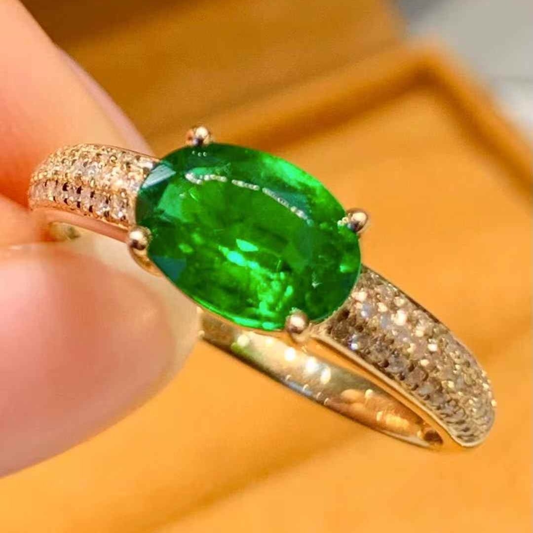 14k Gold 1 Ct Natural Emerald & Diamond Ring - 6