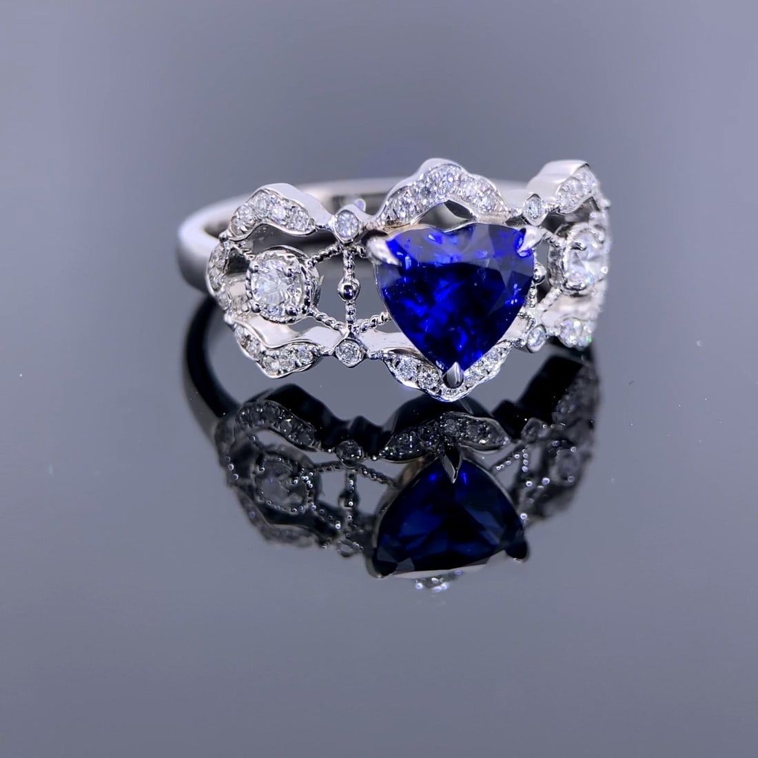 14k Gold 1.61 Ctw Natural Sapphire & Diamond Ring - 2