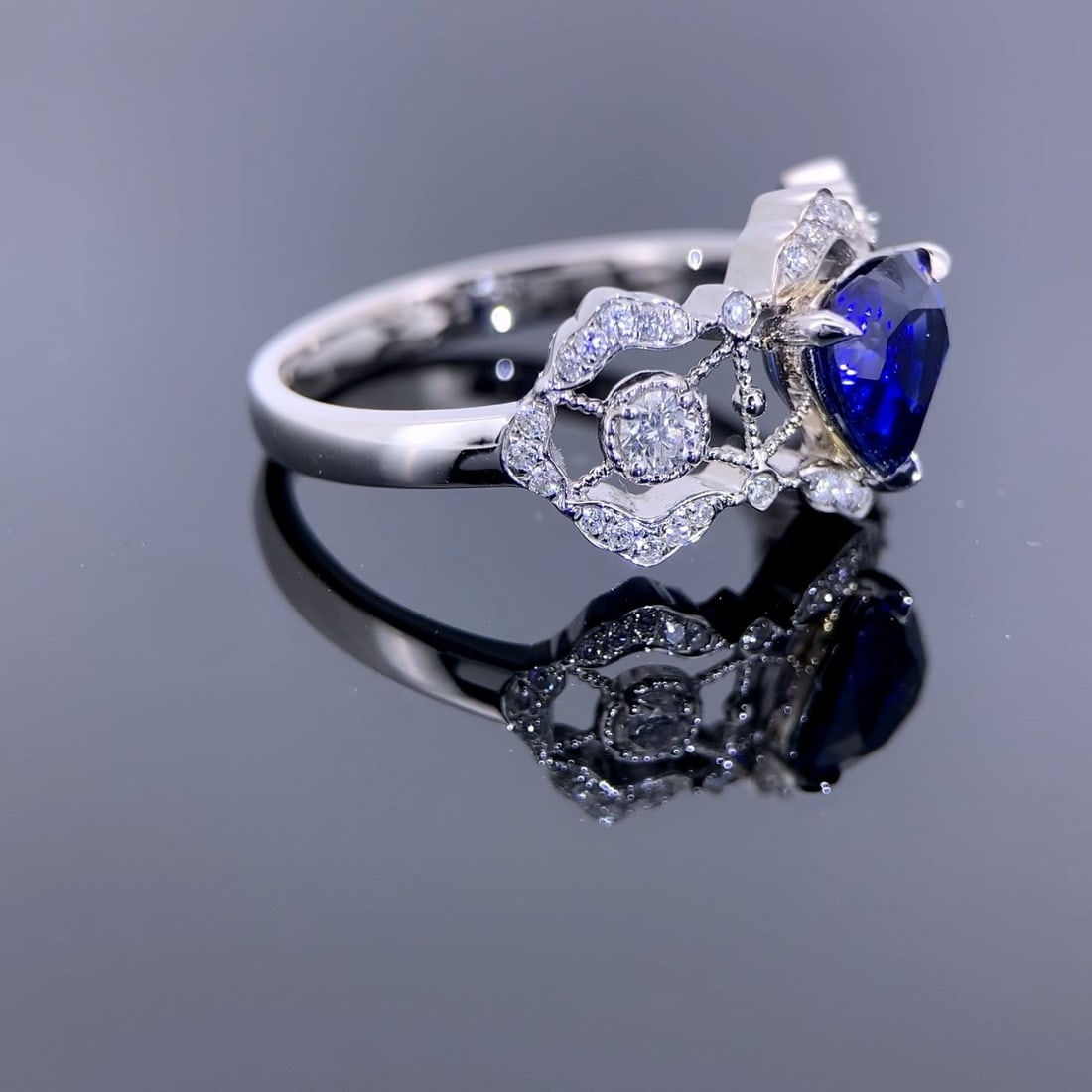 14k Gold 1.61 Ctw Natural Sapphire & Diamond Ring - 4