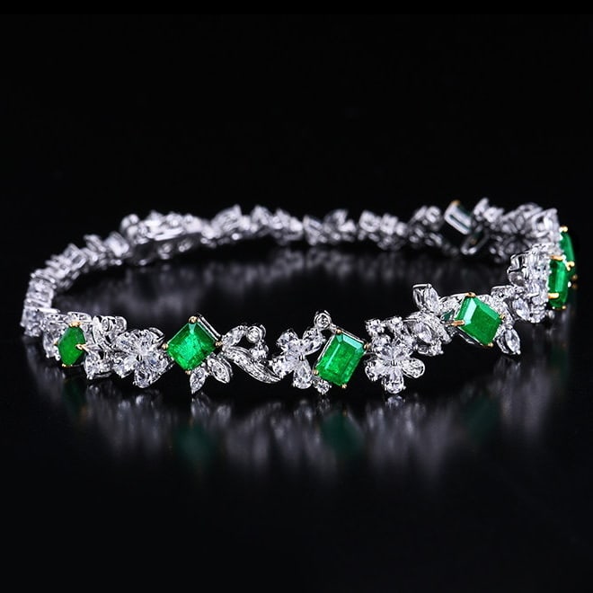 14k Gold 3.19 Ctw Vivid Green Natural Emerald & Diamond Bracelet - 3