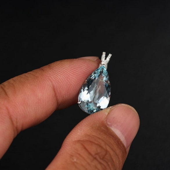 14k Gold 5.56 Ct Natural Aquamarine & Diamond Pendant( Without Chain ) - 7