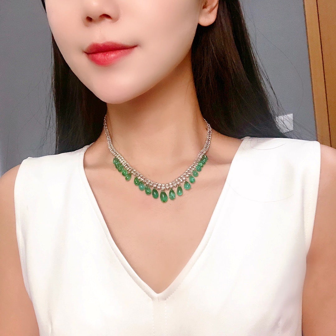 14k Gold 43.90 Ctw Natural Emerald & Diamond Necklace - 5