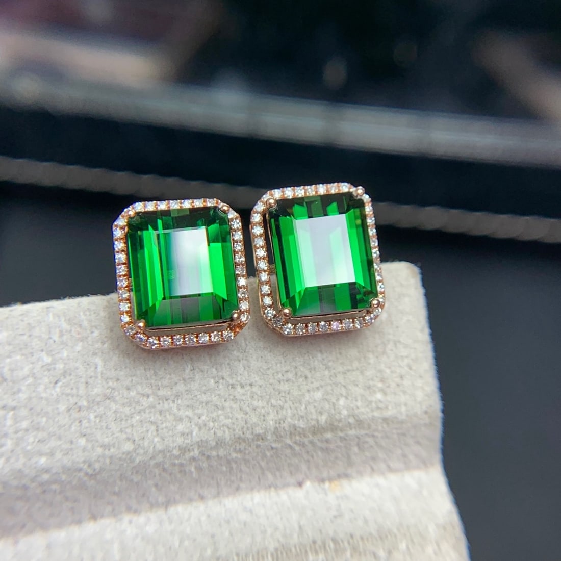 14k Gold 6.8 Ct Natural Tourmaline & Diamond Earrings - 3