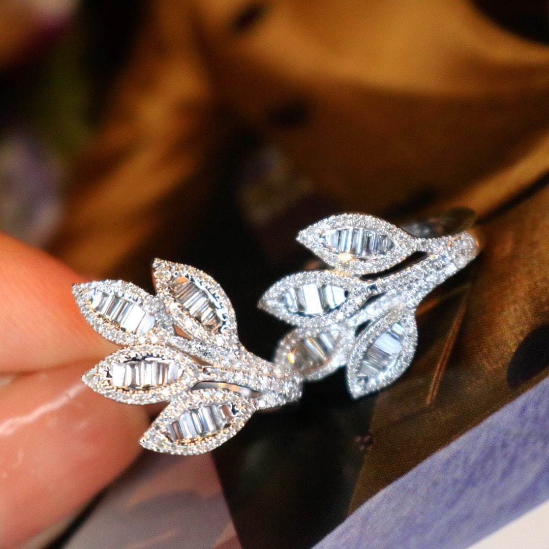 14k Gold 0.8 Ct Natural H Diamond Earrings - 2