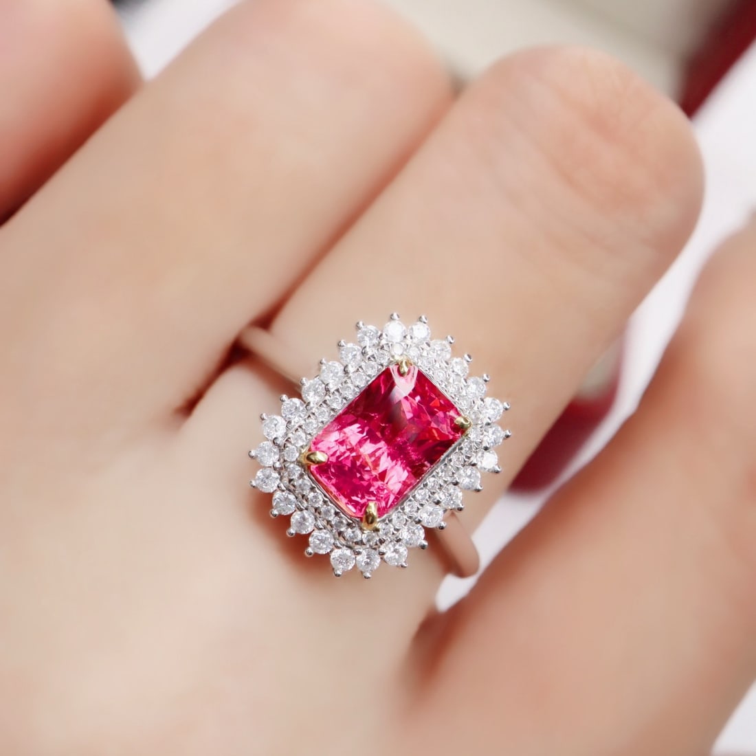 14k Gold 2.03 Ctw Natural Spinel & Diamond Ring - 5