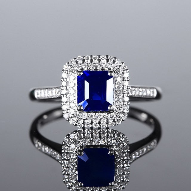 14k Gold 1.39 Ctw Natural Sapphire & Diamond Ring: Ref:231124080 // gold content:14k gold // ring size:7. 25us // // main gemstone:sapphire // shape:octagonal // carat weight:1. 05ct // color:blue // treatment:natural // // adjacent gemstone 2 : diamo