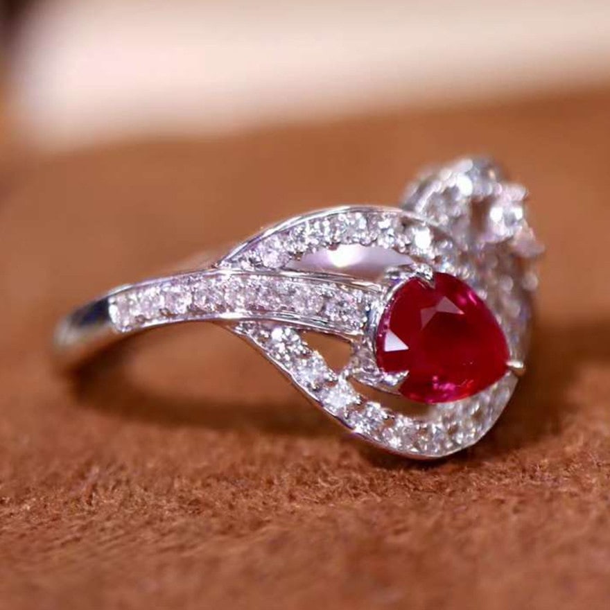 14k Gold 1.17 Ctw Vivid Red Natural Ruby & Diamond Ring - 4