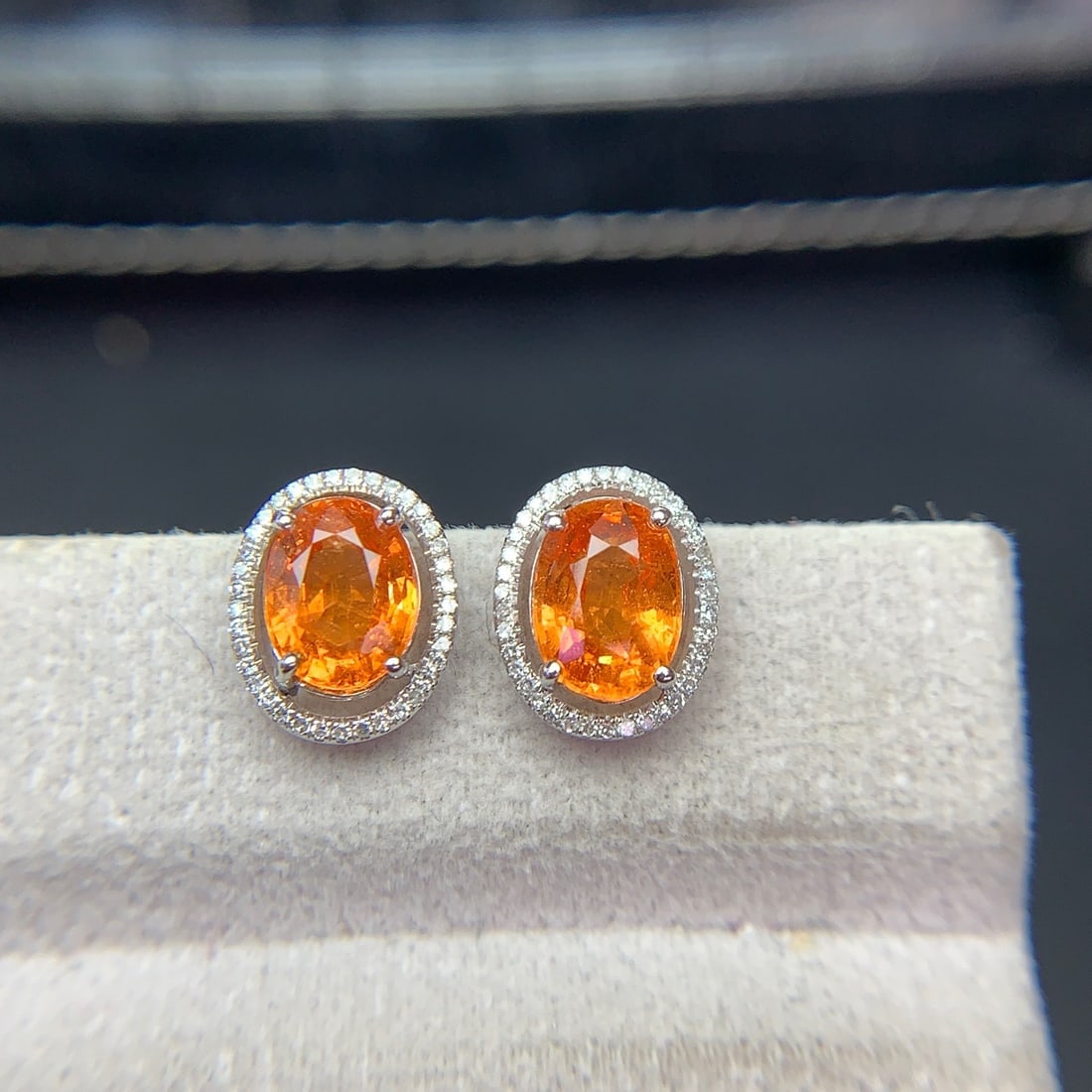 14k Gold 3.8 Ct Natural Spessartine & Diamond Earrings - 3
