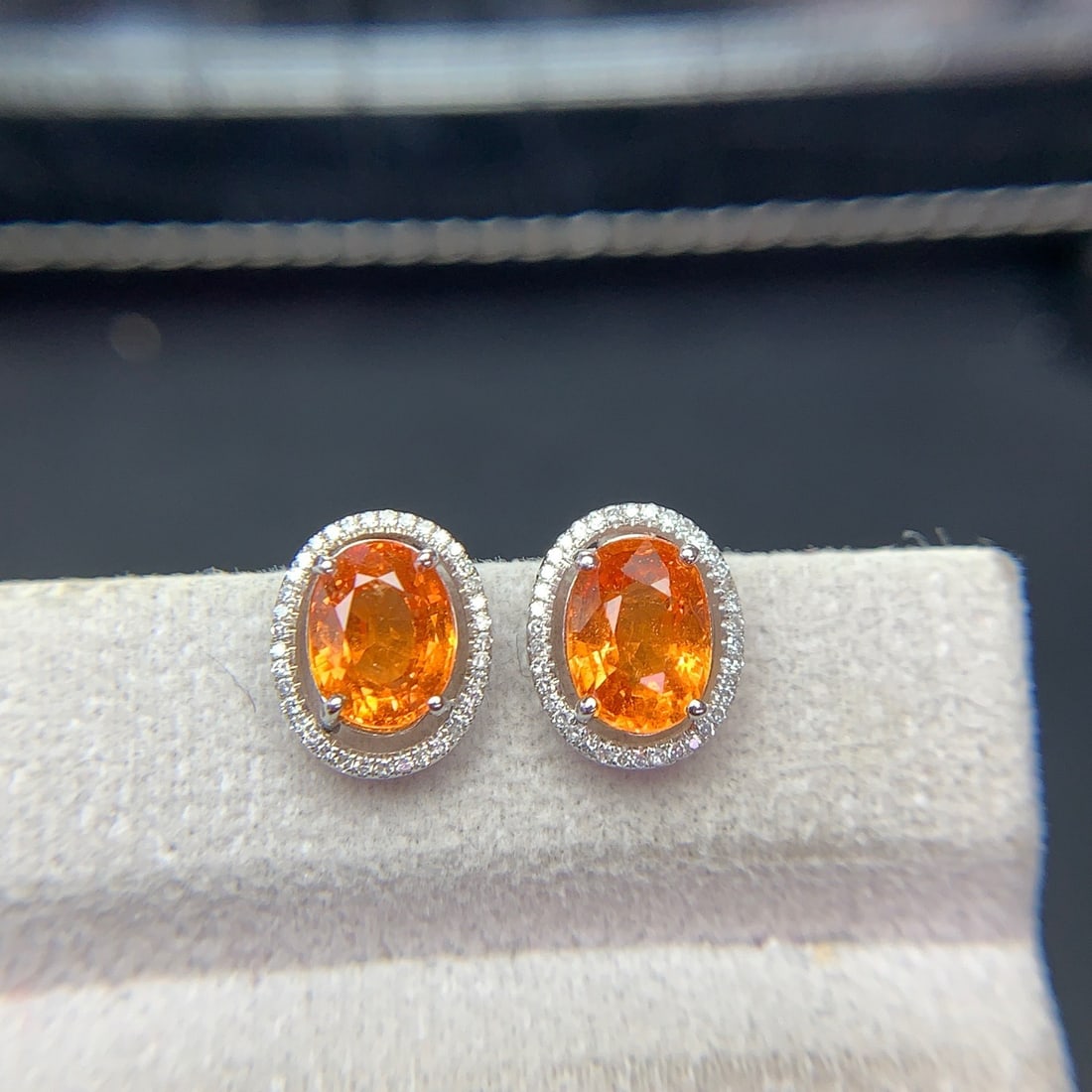 14k Gold 3.8 Ct Natural Spessartine & Diamond Earrings - 9