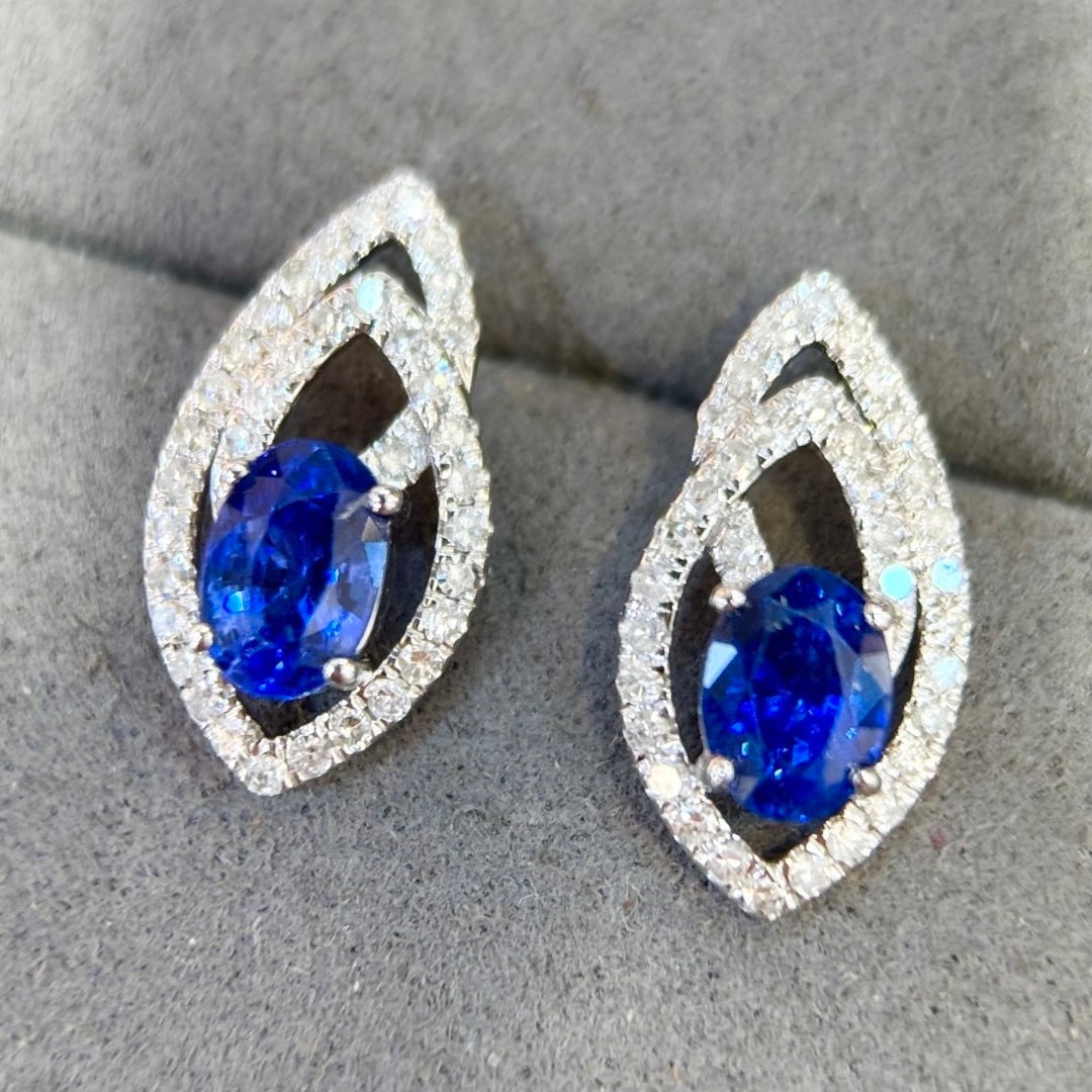 14k Gold 2.08 Ctw Vivid Blue Natural Sapphire & Diamond Earrings - 3