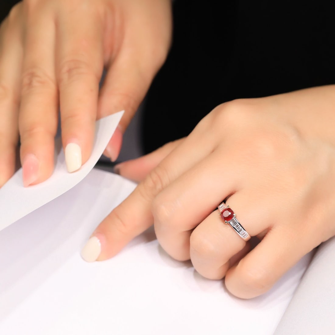 14k Gold 1.63 Ctw Natural Ruby & Diamond Ring - 5