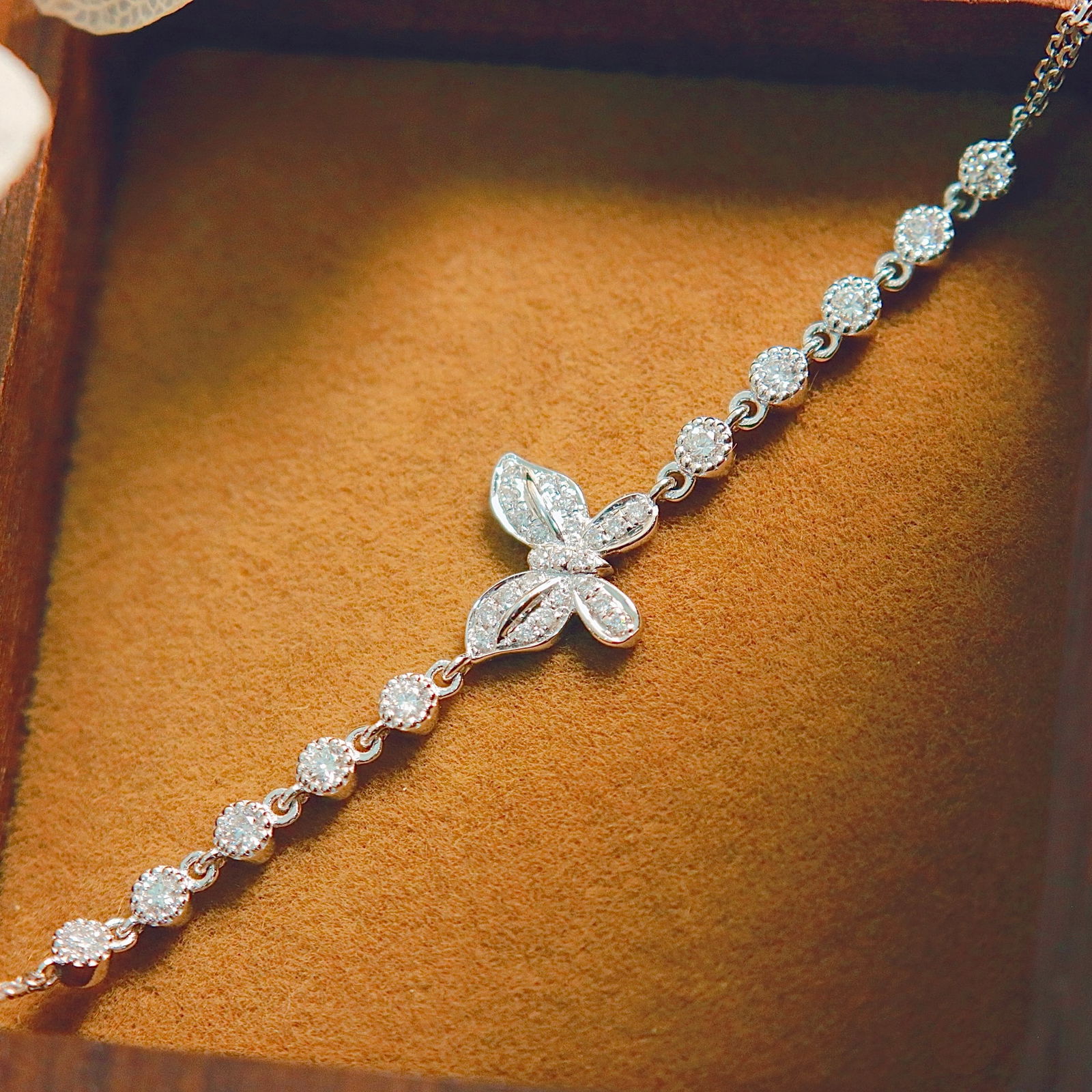 14k Gold 0.28 Ct Natural H Diamond Bracelet - 2