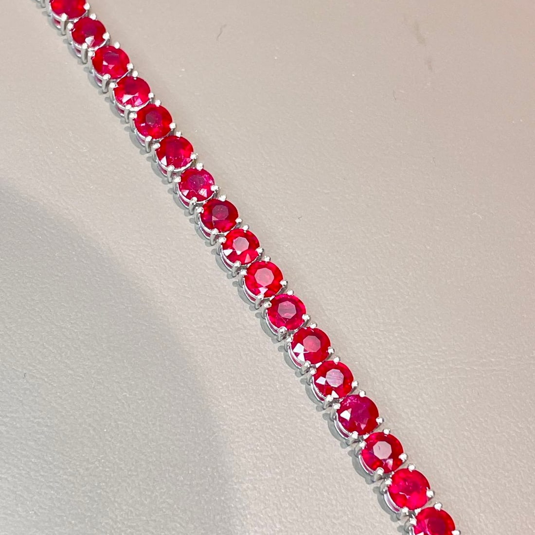 14k Gold 12.43 Ct Natural Ruby & Diamond Bracelet - 4