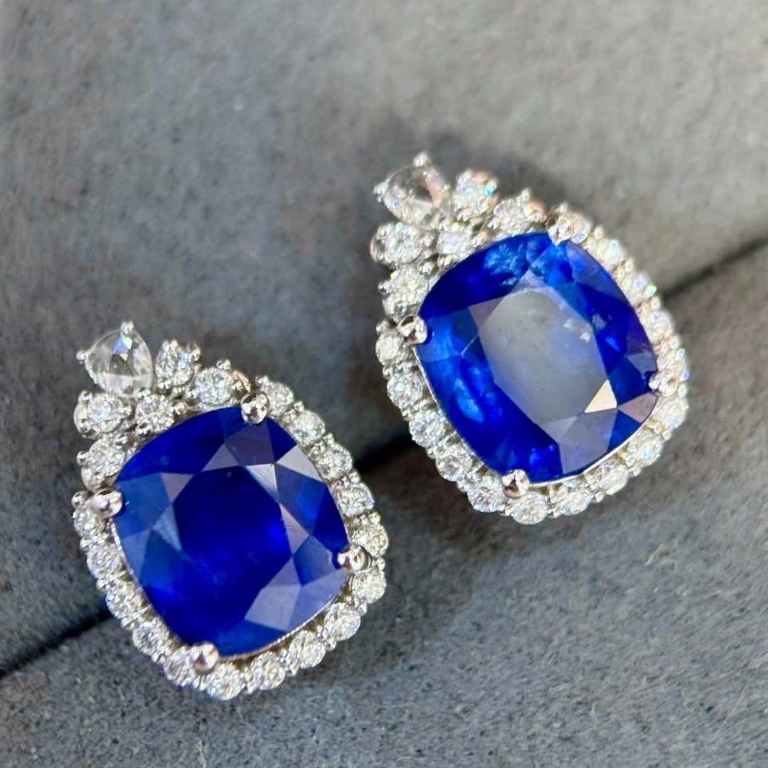 14k Gold 5.43 Ctw Vivid Blue Natural Sapphire & Diamond Earrings - 2